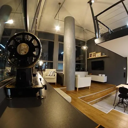 Apartmán View Skyscraper Bata - Loft Xl Zlín
