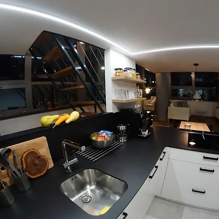 Apartment View Skyscraper Bata - Loft Xl *