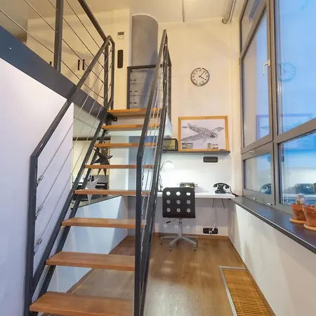 View Skyscraper Bata - Loft Xl