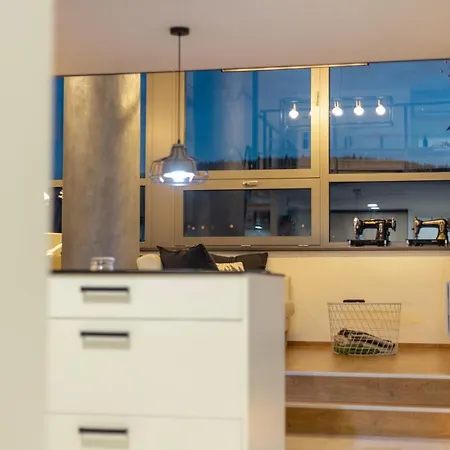 View Skyscraper Bata - Loft Xl Apartmán Zlín