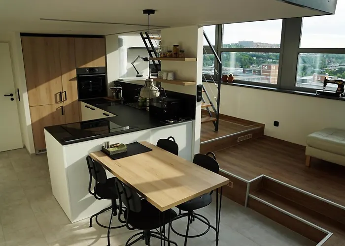 View Skyscraper Bata - Loft Xl