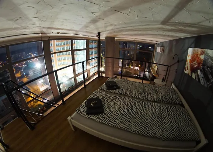View Skyscraper Bata - Loft Xl *