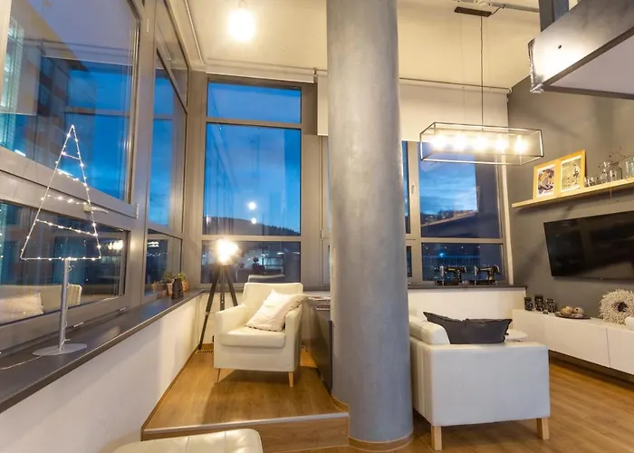 Апартаменты View Skyscraper Bata - Loft Xl Злин