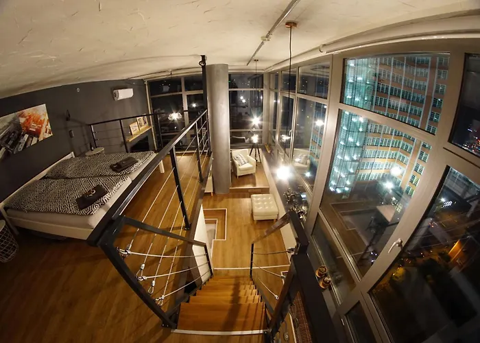 Апартаменты View Skyscraper Bata - Loft Xl Злин